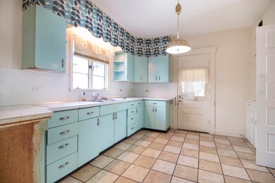 512 W Liberty St, Ann Arbor, MI 48103 - photo 6