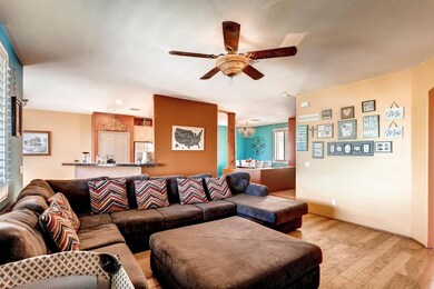 2324 W Lazy G Ranch Rd New-large-006-16-