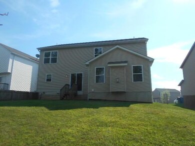 4514 Trickle Creek Ln, Columbus, OH 43228 - photo 5