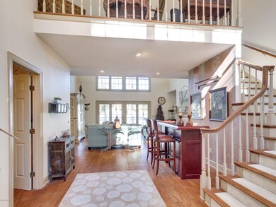 11 BHP - Entry_Foyer