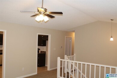 2625 Laburnum Dr, Birmingham, AL 35235 - photo 7