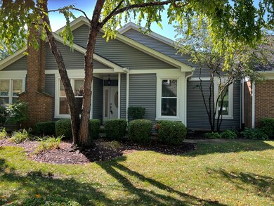 1118 Tennyson Ln, Naperville, IL 60540 - photo 2