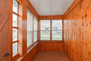 8 Wentworth St, Worcester, MA 01603 - photo 6