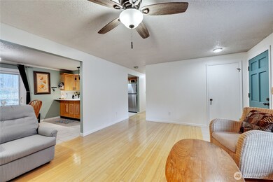 3929 Briarwood Dr SE, Port Orchard, WA 98366 - photo 6