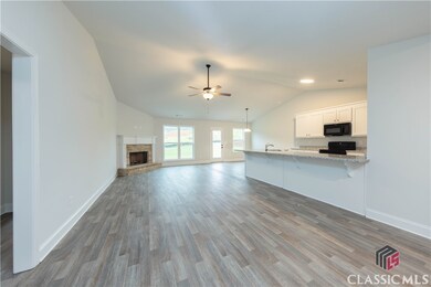 171 Lauren Ct unit 45, Statham, GA 30666 - photo 3