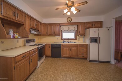 227 Manning Rd, North Abington Township, PA 18414 - photo 3