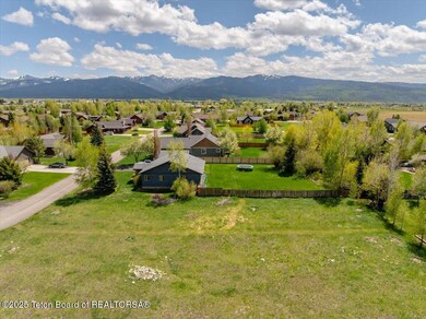 05-8041 Brown Trout Bend-5