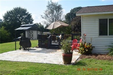 1812 Powerline Dr, Shelby, NC 28152 - photo 3