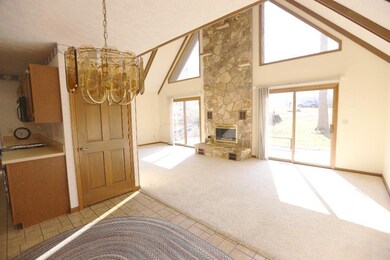 321 Valleybrook Cir, Howard, OH 43028 - photo 5