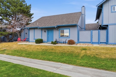 2447 S Victor St unit B, Aurora, CO 80014 - photo 4