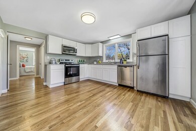 7 Larkin Ln, Salem, MA 01970 - photo 4