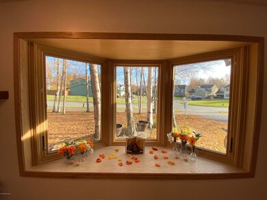Living Room Operable Bay Windows