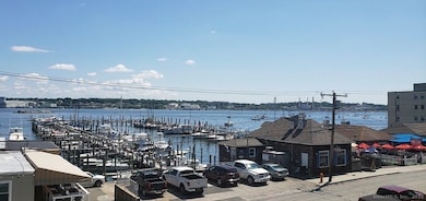 249 Pequot Ave unit 3, New London, CT 06320 - photo 3