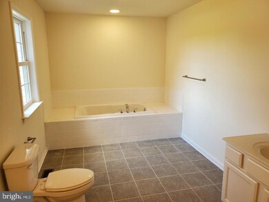 8056 Opal Rd, Warrenton, VA 20186 - photo 7