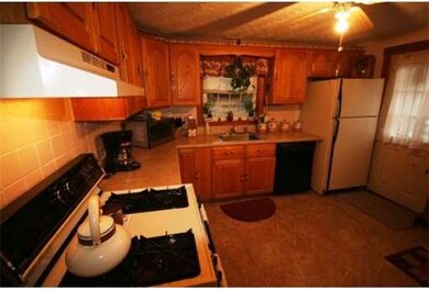 510 Summer St, Weymouth, MA 02188 - photo 5