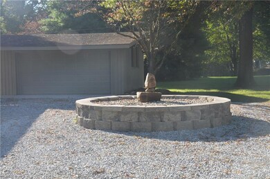 2587 N Centerline Rd, Franklin, IN 46131 - photo 3