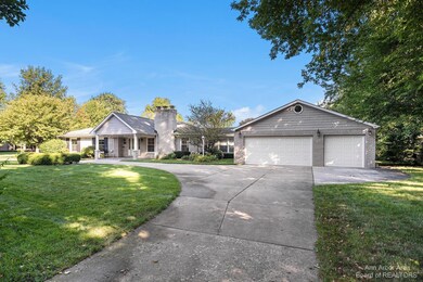 1000 Buckingham Rd, Grosse Pointe Park, MI 48230 - photo 2