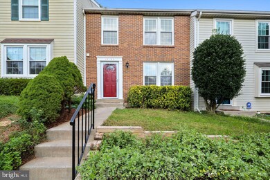 19152 Partridge Wood Dr, Germantown, MD 20874 - photo 2