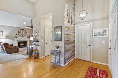 Soaring Ceilings / Open Plan