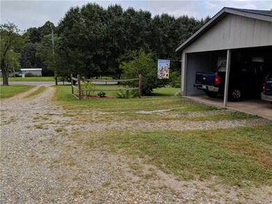 3355 Wilkesboro Hwy, Statesville, NC 28625 - photo 4