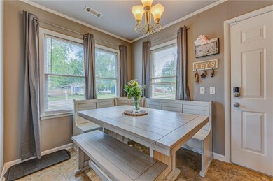 204 E Cleveland St, Prairie Grove, AR 72753 - photo 5