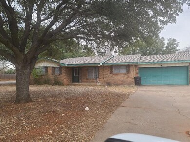 1101 Sheridan Ln, Cleburne, TX 76033 - photo 2