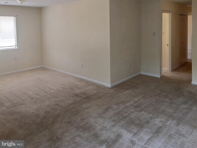 2562 Fox Ridge Ct unit 38, Woodbridge, VA 22192 - photo 4