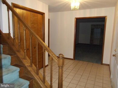 1715 Mount Aetna Rd, Hagerstown, MD 21742 - photo 2