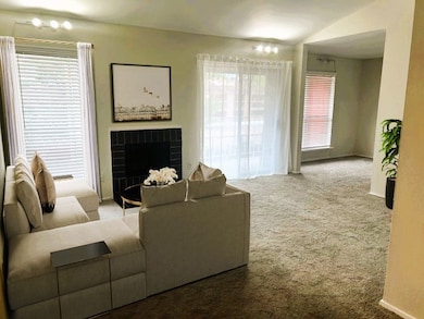 2025 Augusta Dr unit 804, Houston, TX 77057 - photo 5