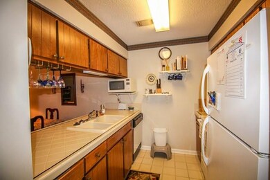 624 Brockinton Point unit 624, Saint Simons Island, GA 31522 - photo 2