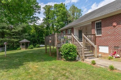 2100 Garren Town Rd, Asheboro, NC 27205 - photo 3