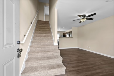 624 Appleton Dr unit C, Clarksville, TN 37042 - photo 2