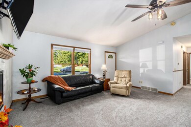 3007 Hickory Nut Ln, Kalamazoo, MI 49004 - photo 5