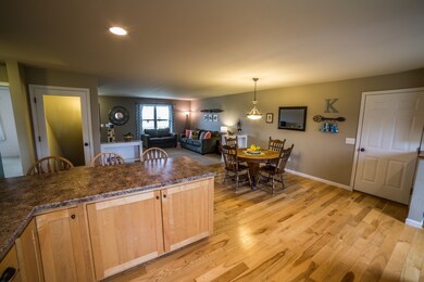 5198 Ninebark Dr, Fitchburg, WI 53711 - photo 5