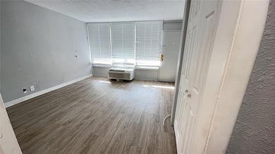 515 Bon Air St unit 248, Lakeland, FL 33805 - photo 3