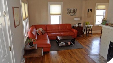 03-Living Room