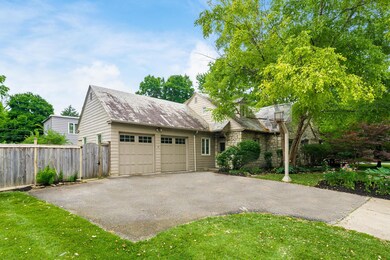 2-Car Attached Garage