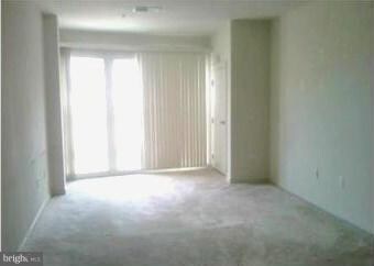 8045 Newell St unit 404, Silver Spring, MD 20910 - photo 2