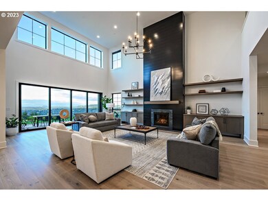 18027 Eastridge Ln, Lake Oswego, OR 97034 - photo 3