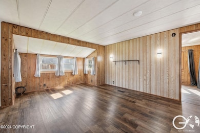 3-web-or-mls-9499 Brayton Dr Space 13_03