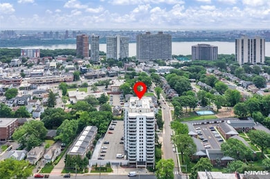 Whiteman House unit 9C, Fort Lee, NJ 07024 - photo 3