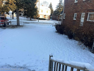 7509 Mettetal St, Detroit, MI 48228 - photo 3