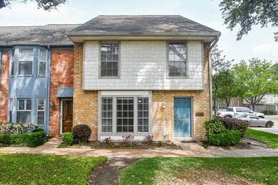 10359 Briar Forest Dr unit 413, Houston, TX 77042 - photo 2