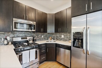 200 W 8th St unit 3, Boston, MA 02127 - photo 2