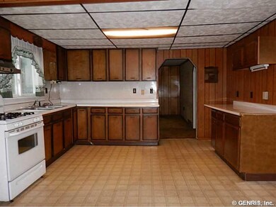 Kitchen. KITCHEN