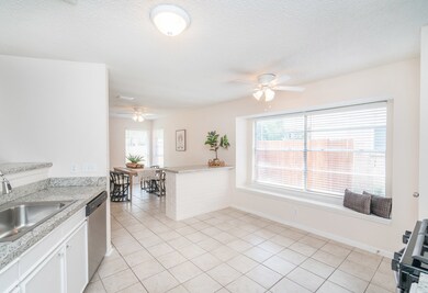 2609 N Mission Cir, Friendswood, TX 77546 - photo 6