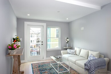 21 Dell St unit 2, Somerville, MA 02145 - photo 2