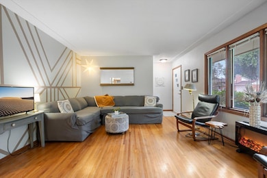 4672 Gettysburg Ave N, New Hope, MN 55428 - photo 5