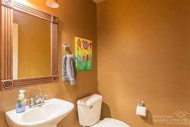 61145 Dayspring Dr, Bend, OR 97702 - photo 7