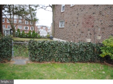 1114 Oakwood Dr, Glenolden, PA 19036 - photo 5